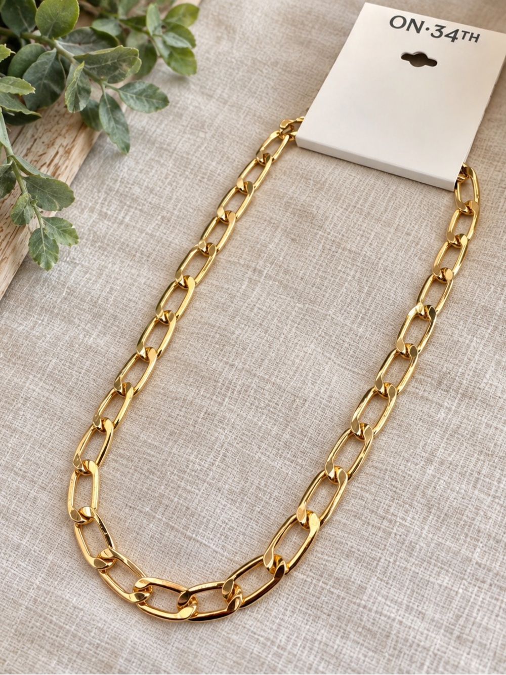 ON 34TH Gold-Tone Paperclip Chain Necklace NWT (BN1po)